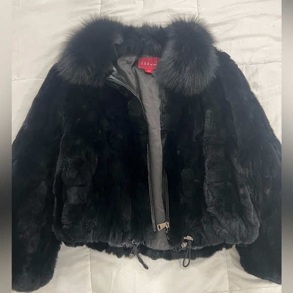 Beautiful real fur womens bomber jacket for sale - Picture 2 of 2